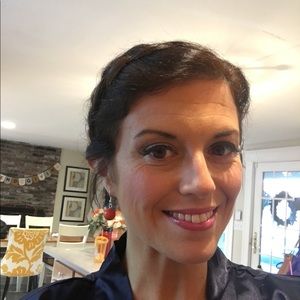 Meet your Posher, Caroline